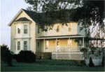What to Know When Purchasing an Older Home Image